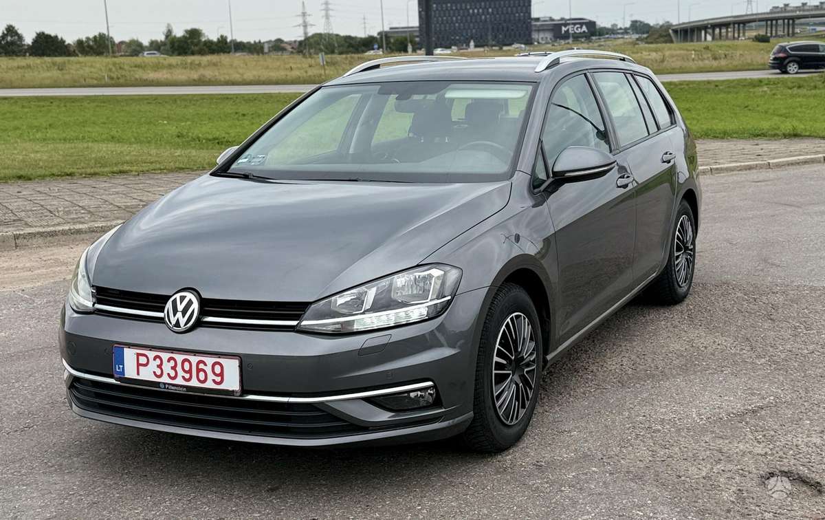 Volkswagen Golf, Универсал
