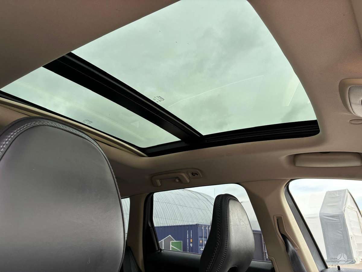 Volvo XC60, 2.4 l., Минивэн