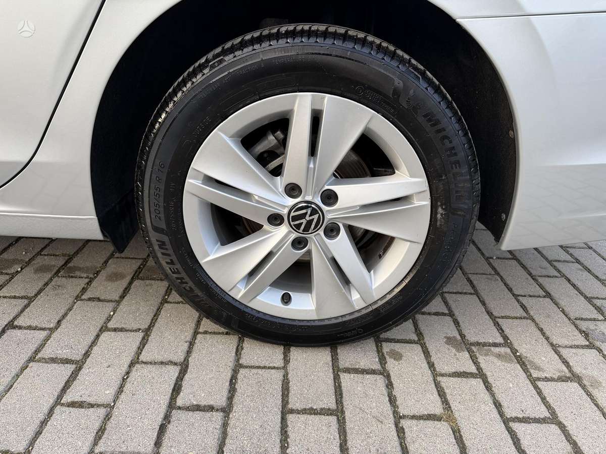 Volkswagen Golf, 1.5 l., Универсал