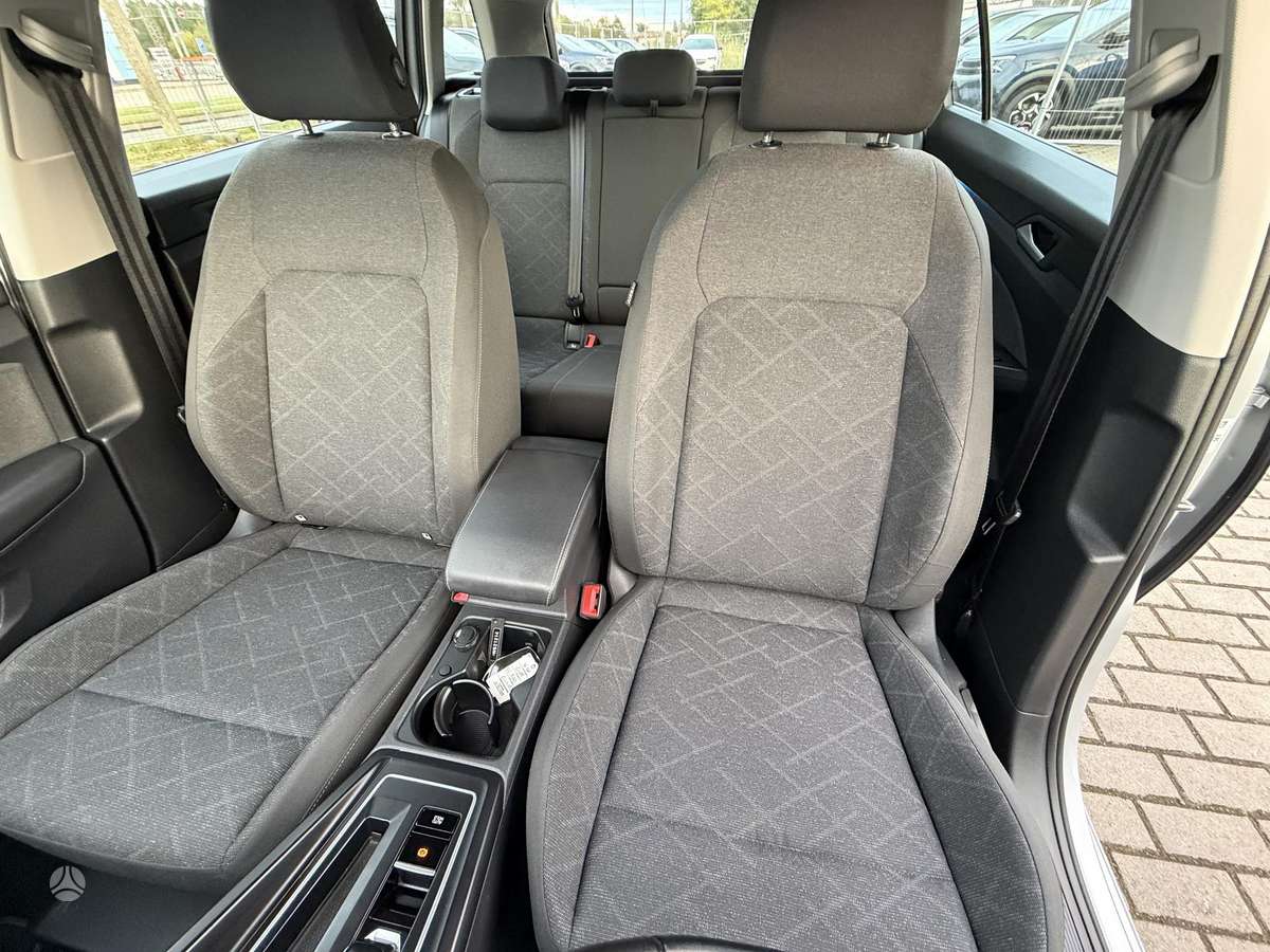 Volkswagen Golf, 1.5 l., Универсал