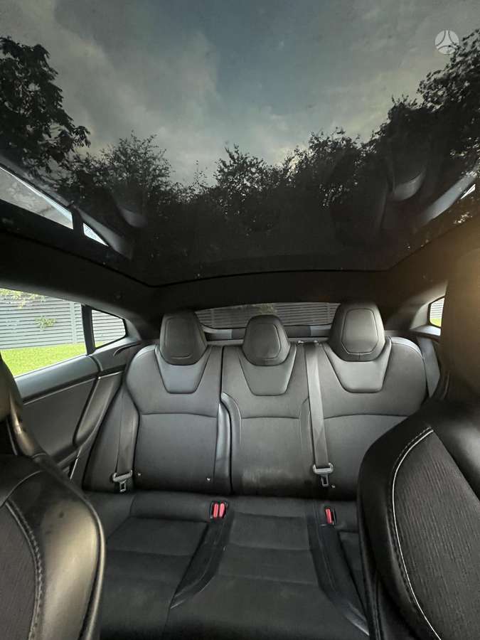 Tesla Model S, 75 кВт·ч, Седан