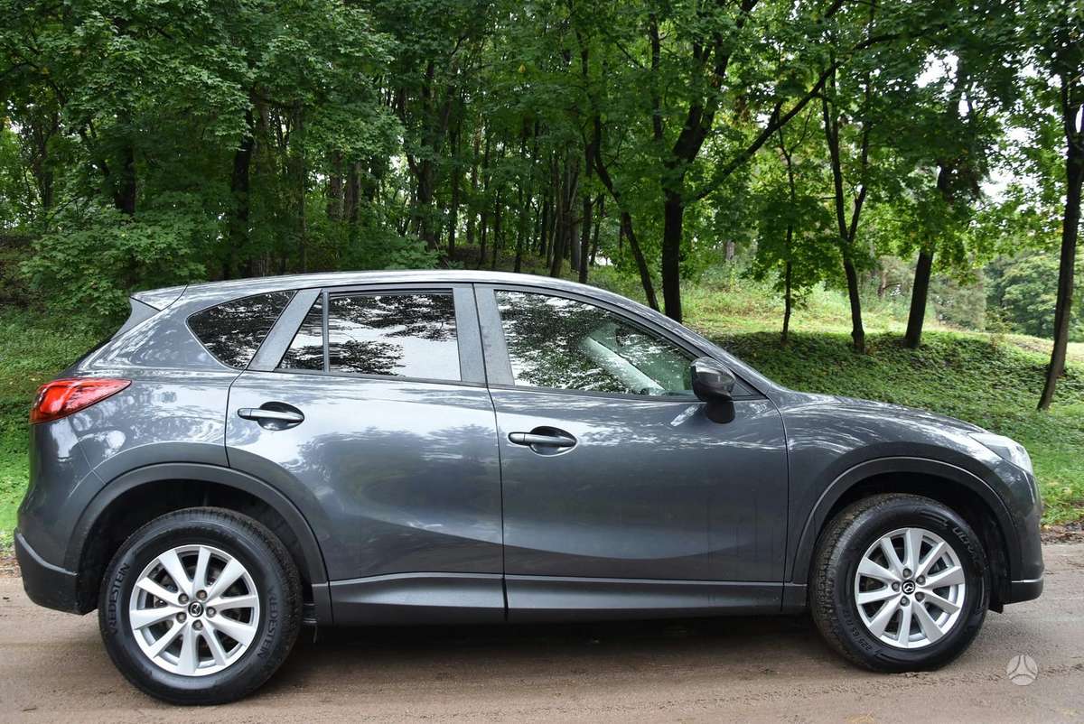 Mazda CX-5, 2.2 l., off-road / crossover