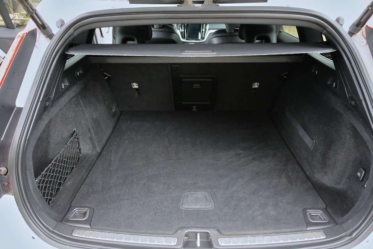 Volvo V60, 2.0 l., wagon