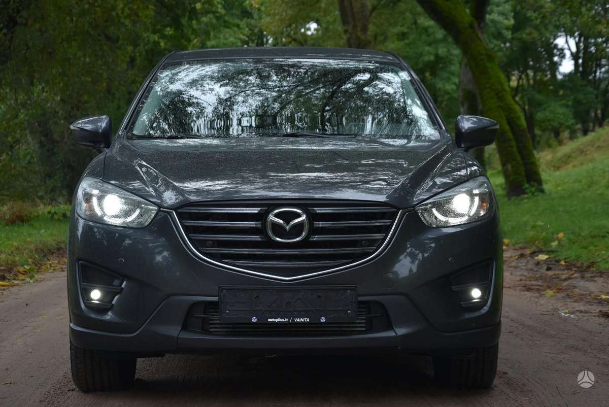 Mazda CX-5, 2.2 l., off-road / crossover
