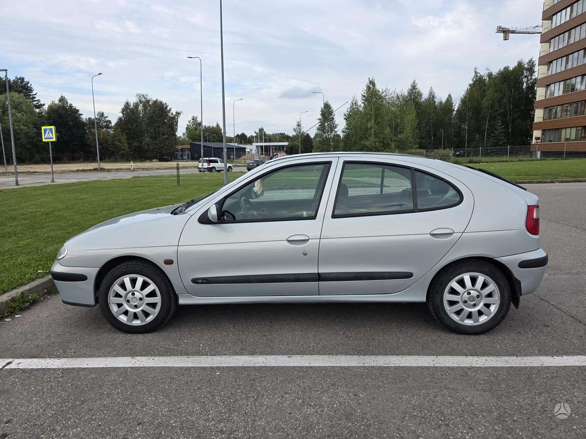 Renault Megane, 1.6 l., Хэтчбек
