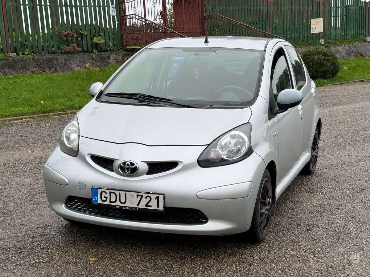Toyota Aygo, 1.0 l., hatchback