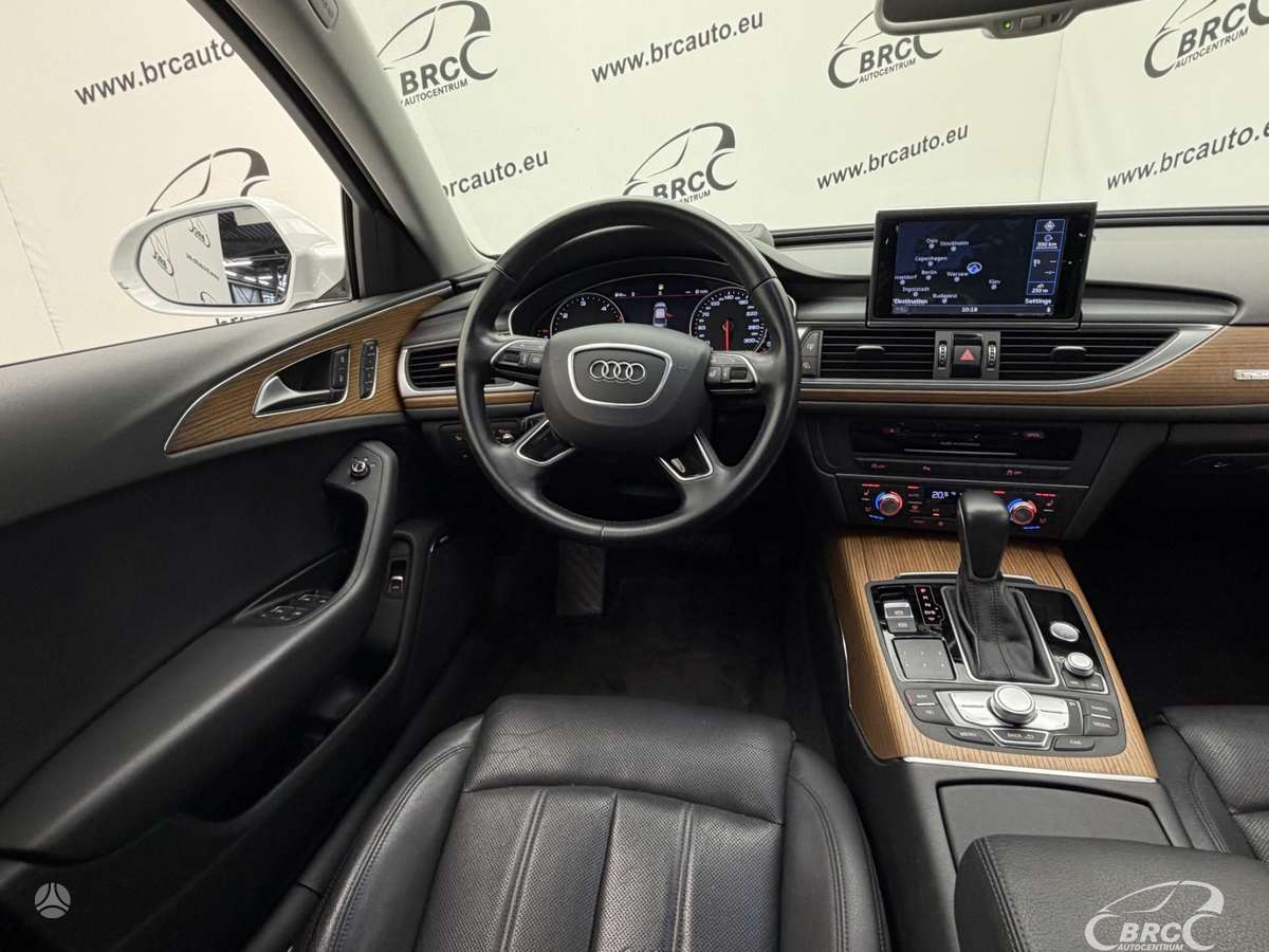 Audi A6, 3.0 l., Седан
