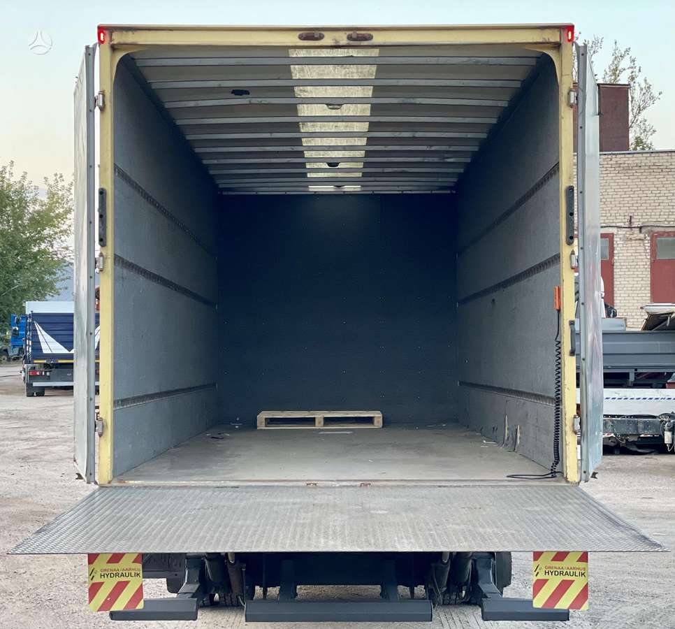 Mercedes-Benz ATEGO, box trucks / box vans