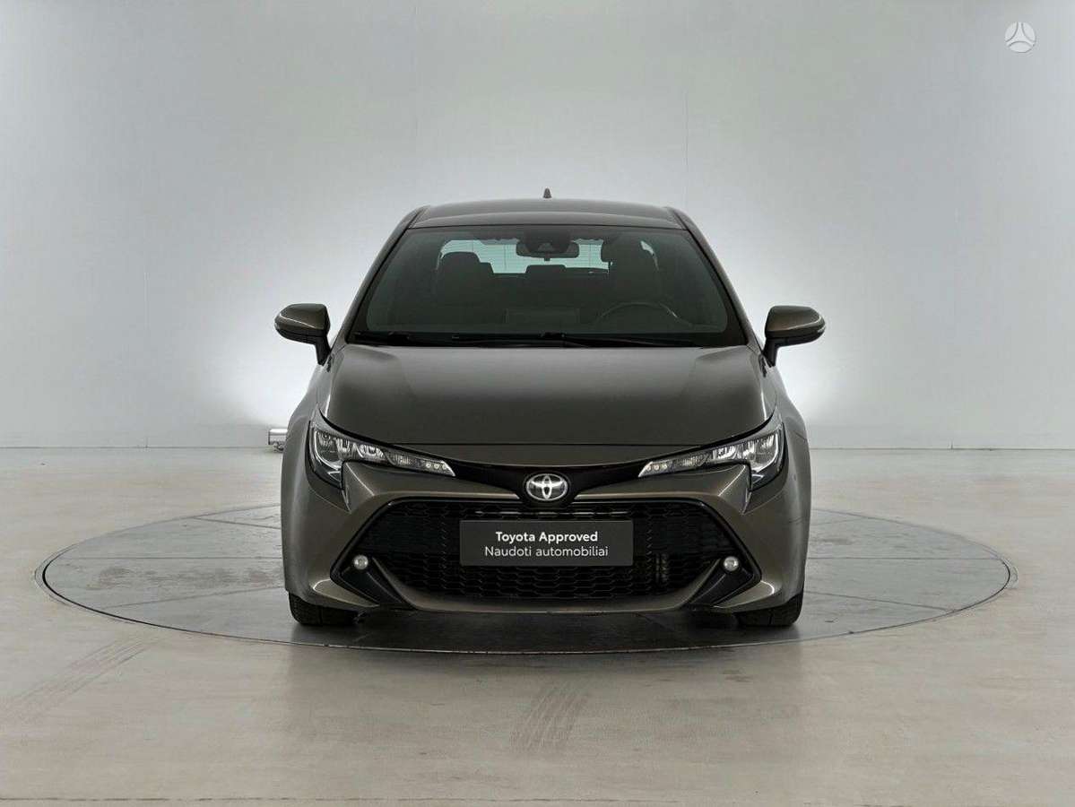 Toyota Corolla, 1.2 l., hatchback