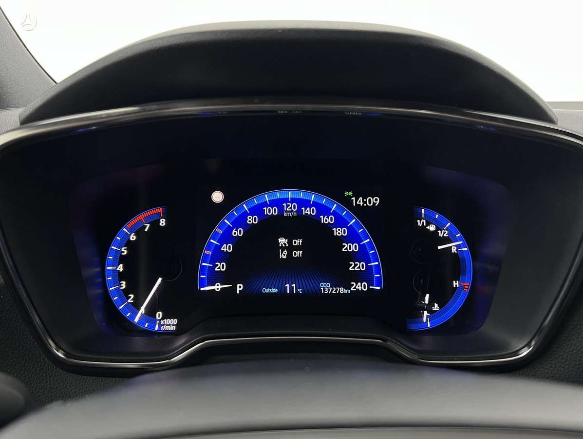 Toyota Corolla, 1.2 l., hatchback