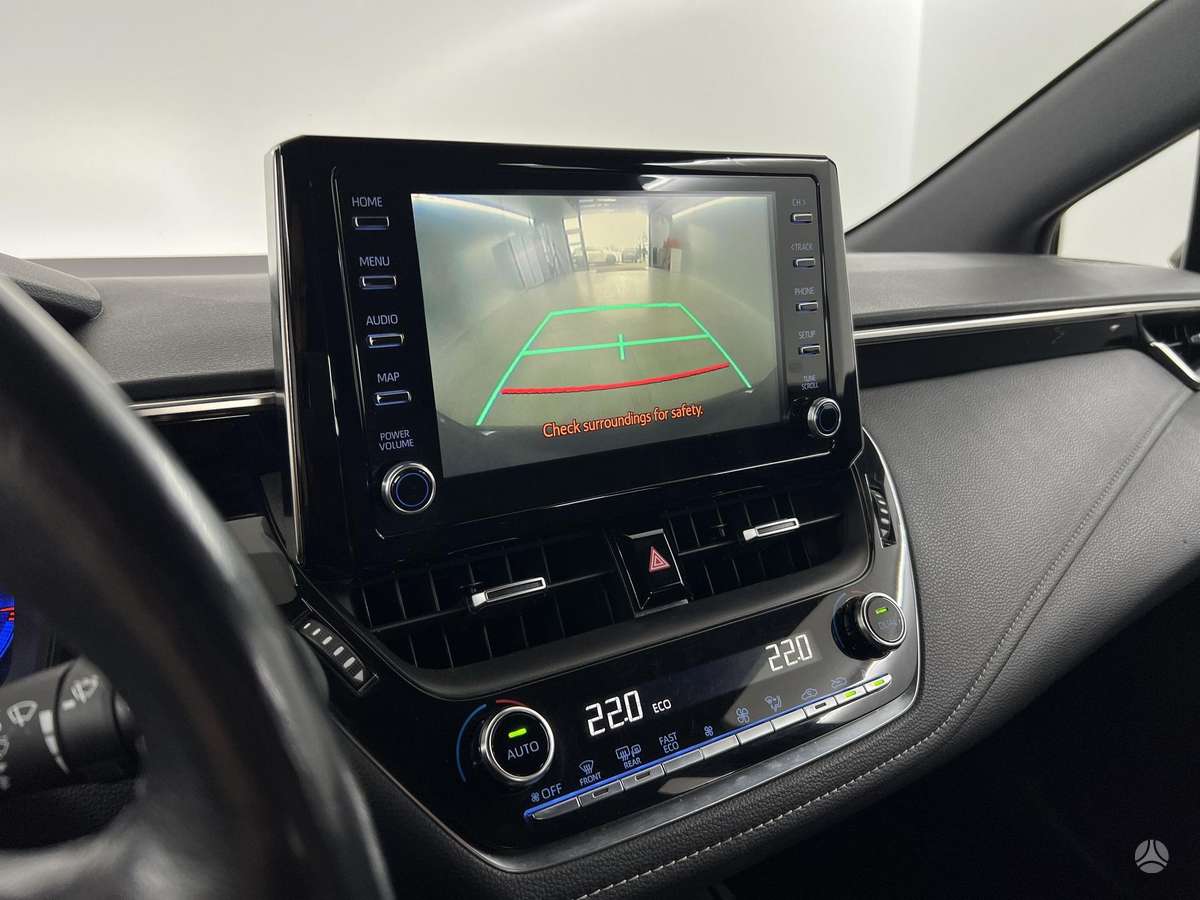 Toyota Corolla, 1.2 l., hatchback