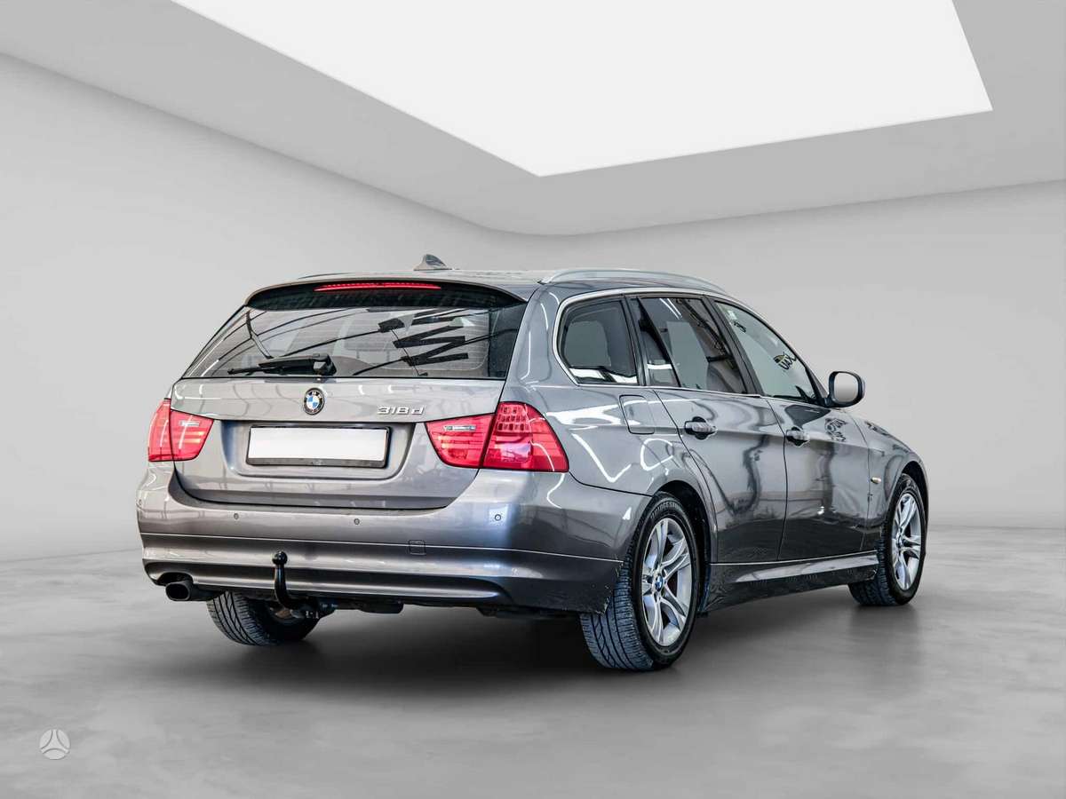 BMW 318, 2.0 l., Универсал