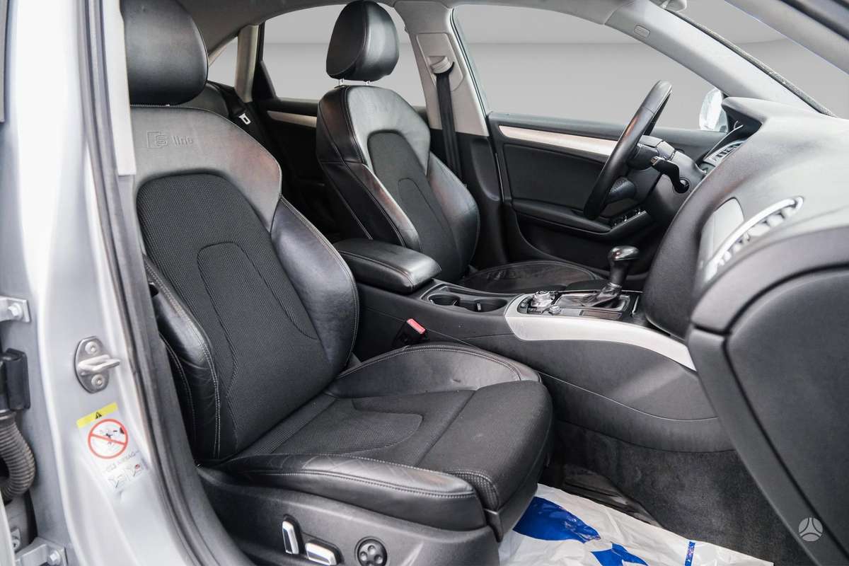 Audi A4, 2.0 l., saloon / sedan