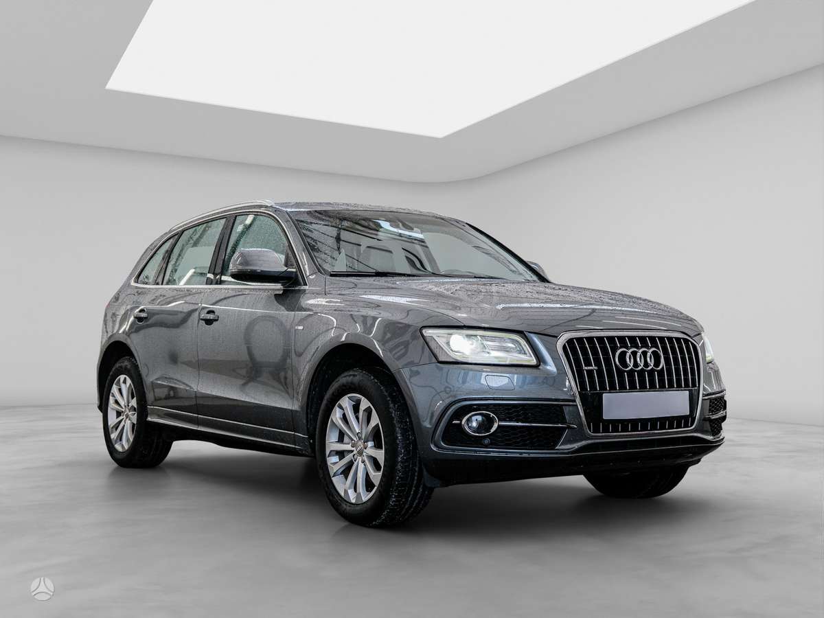 Audi Q5, 2.0 l., off-road / crossover
