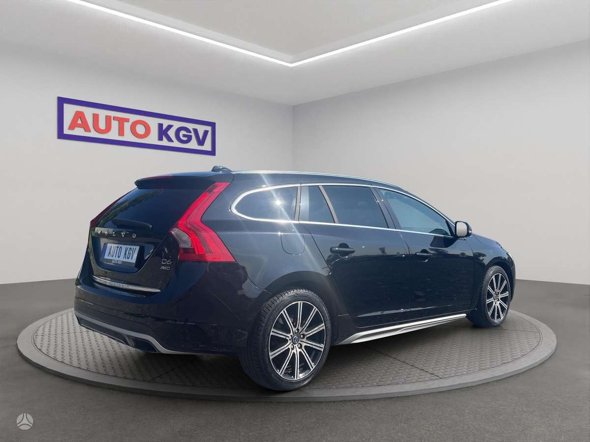 Volvo V60, 2.4 l., Универсал