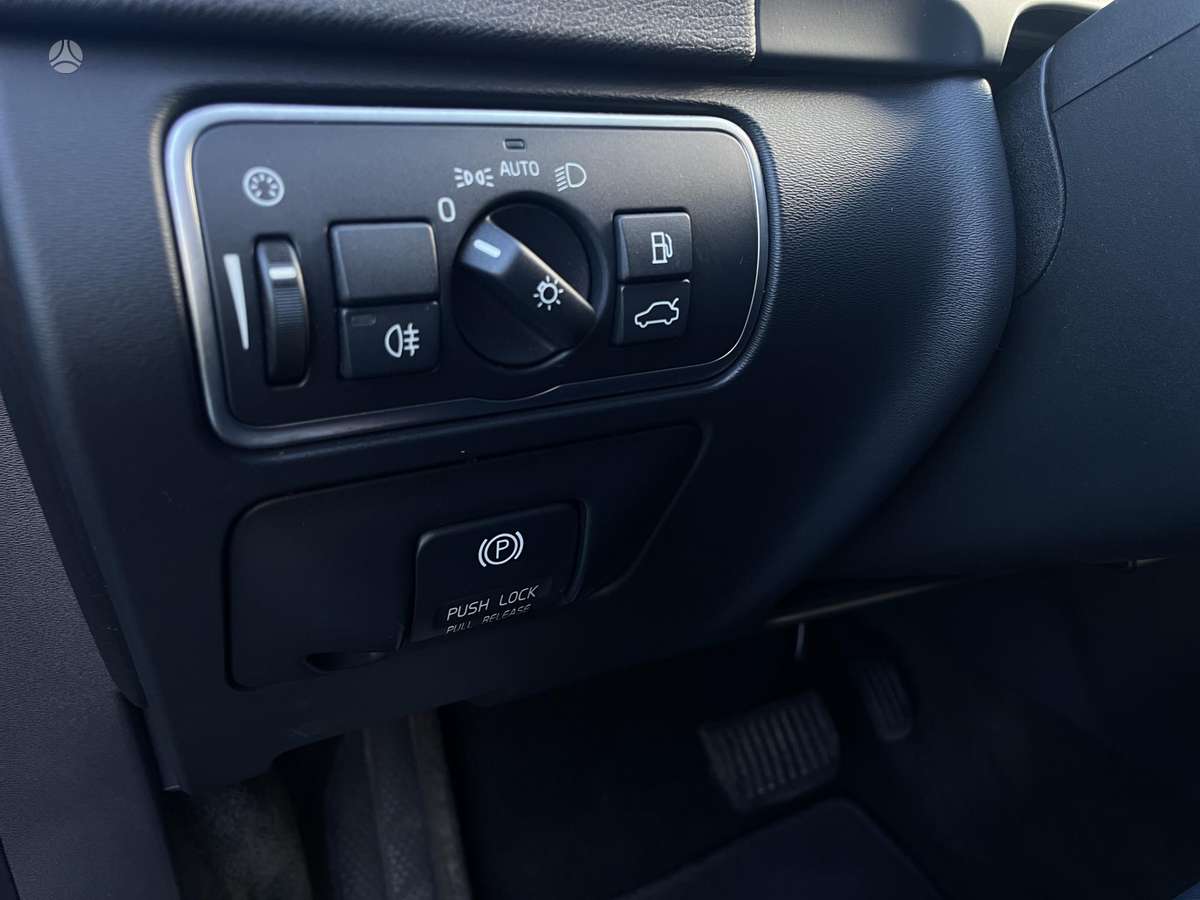 Volvo V60, 2.4 l., Универсал