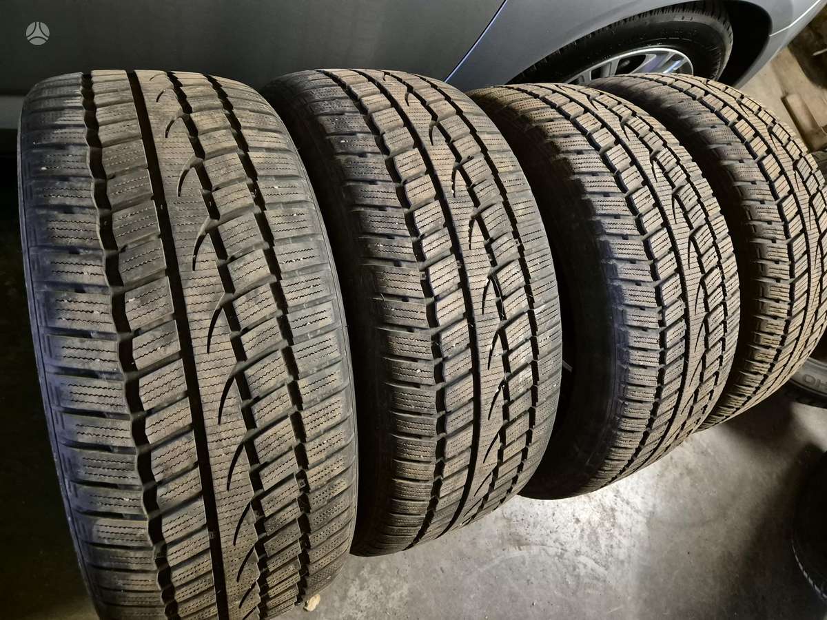 Windforce SnowBlazer, winter 245/45 R18