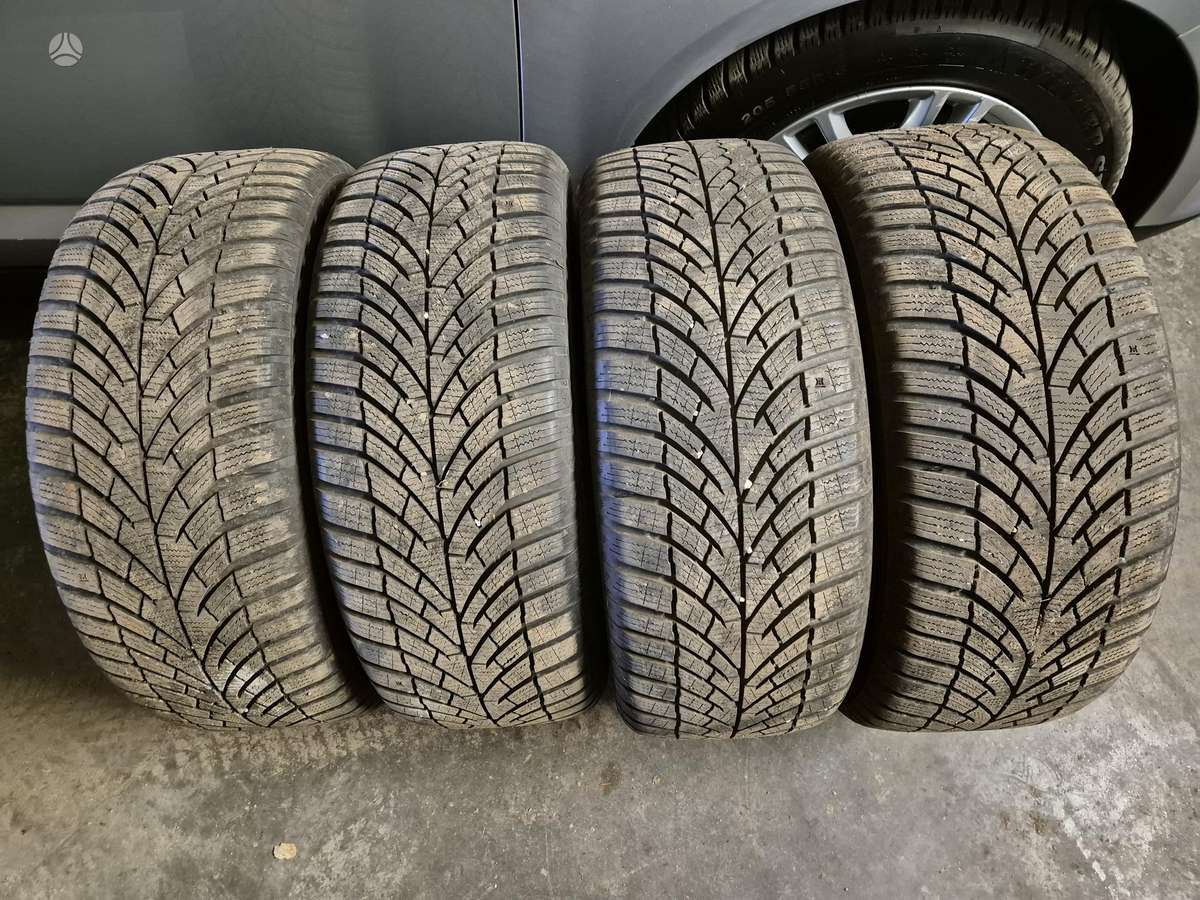 Kumho WinterCraft, winter 225/50 R17
