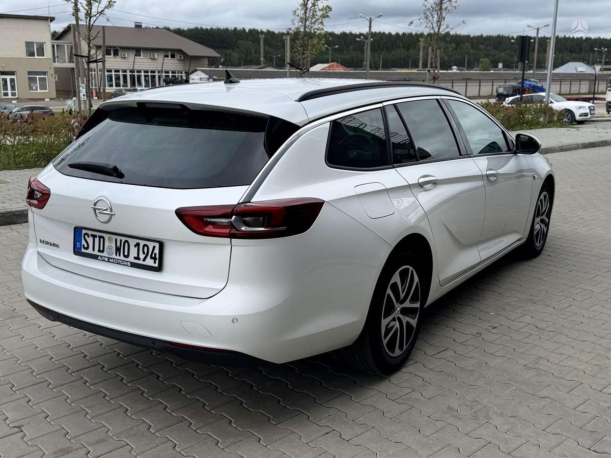 Opel Insignia, 1.6 l., Универсал