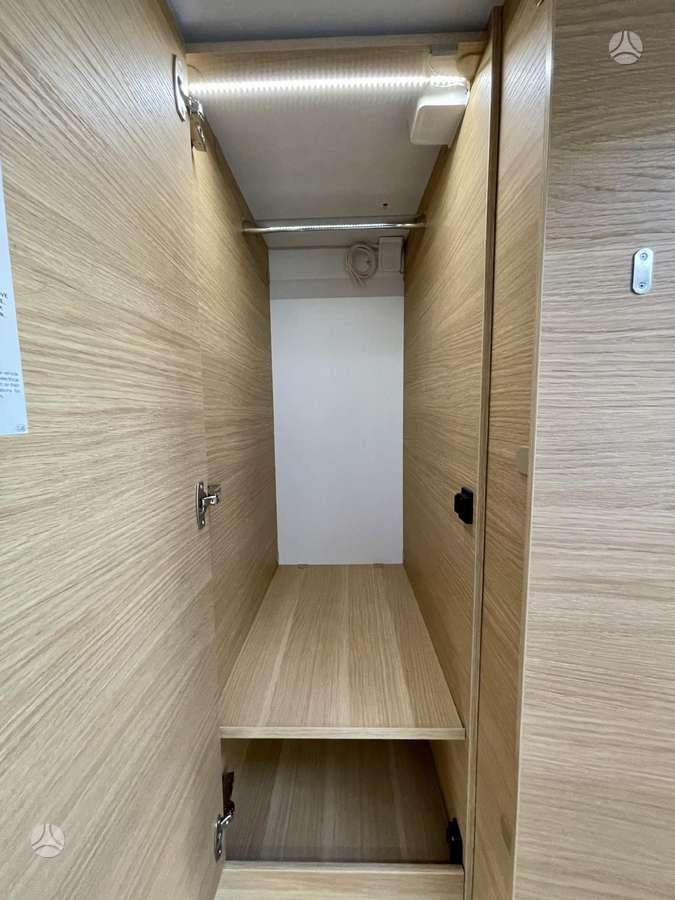 Adria Coral XL 650 DK, campers