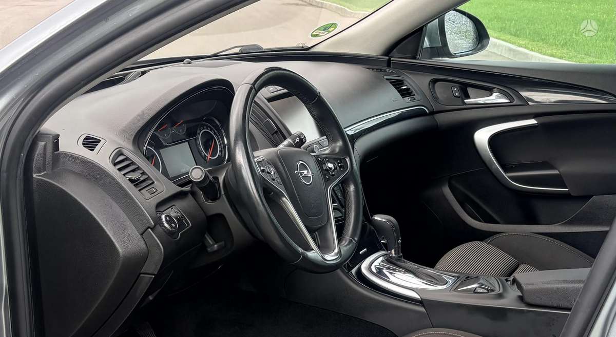 Opel Insignia, 2.0 l., Универсал