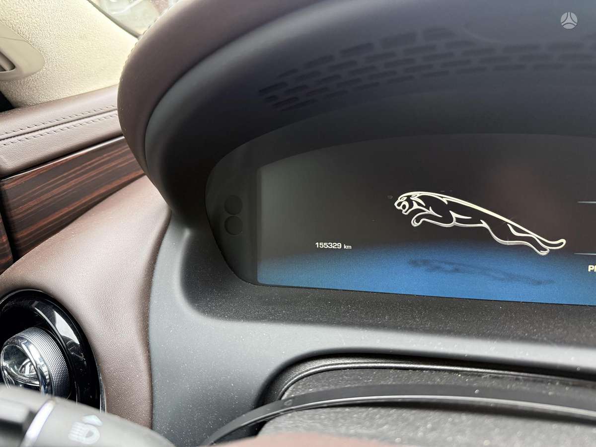Jaguar XJ, 3.0 l., Седан