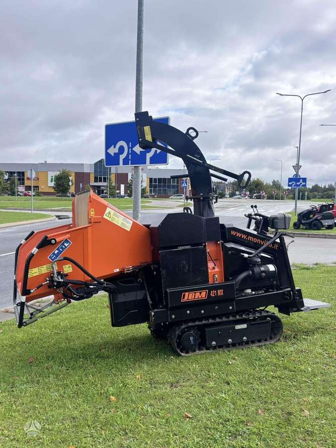 -Kita- JBM 421 MX, mulchers / grinders