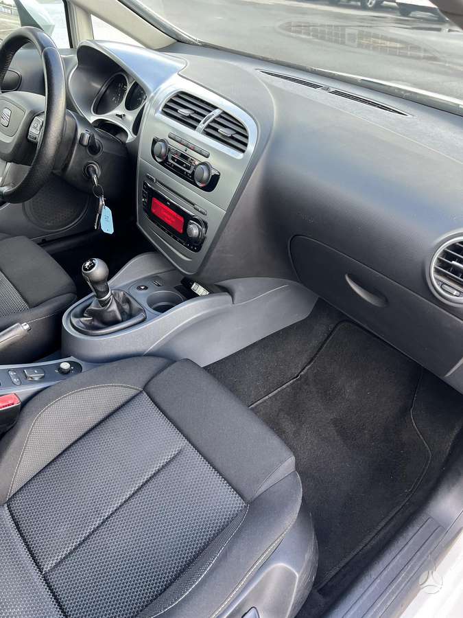 Seat Leon, 1.4 l., hatchback