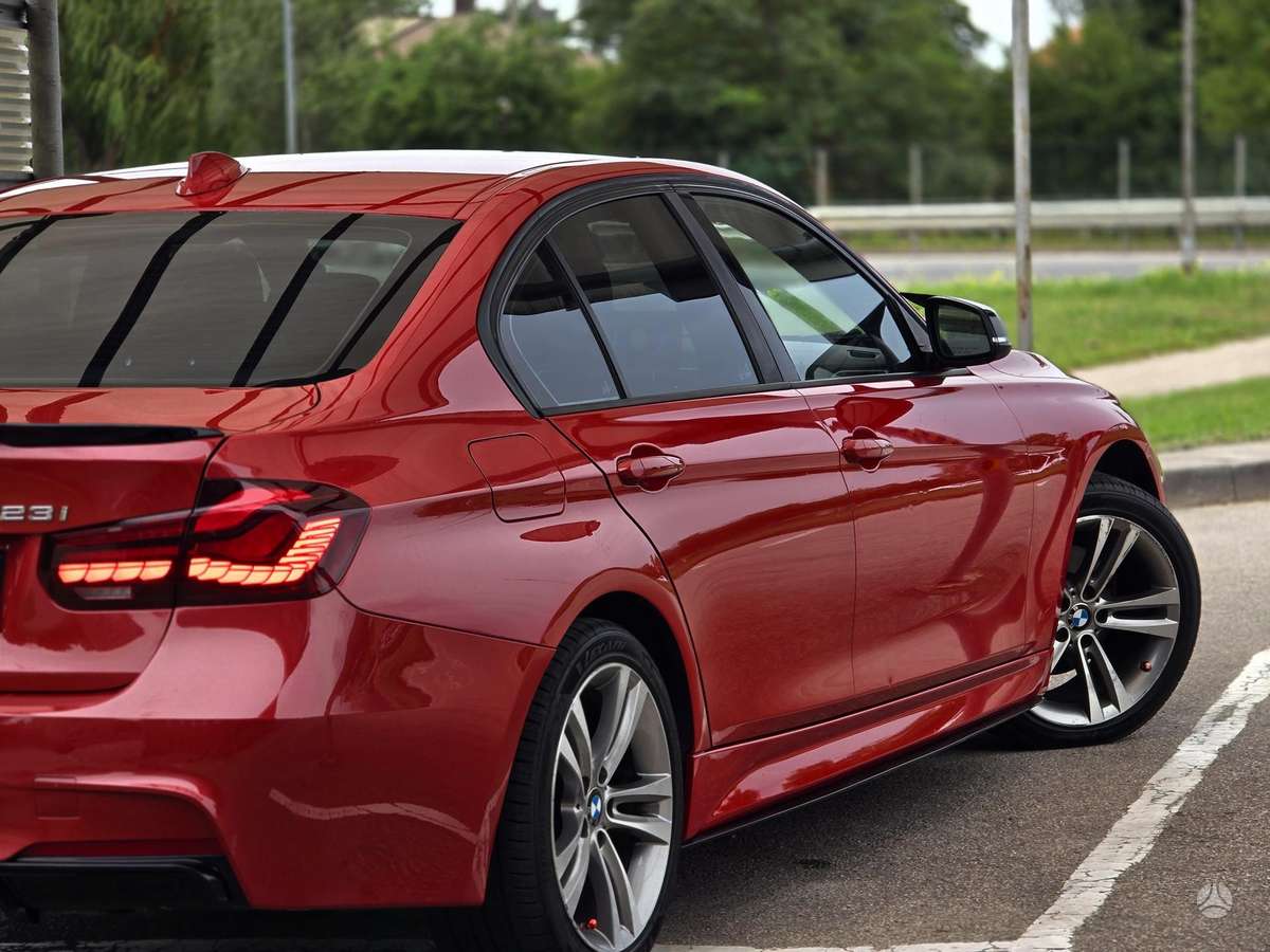 BMW 328, 2.0 l., Седан