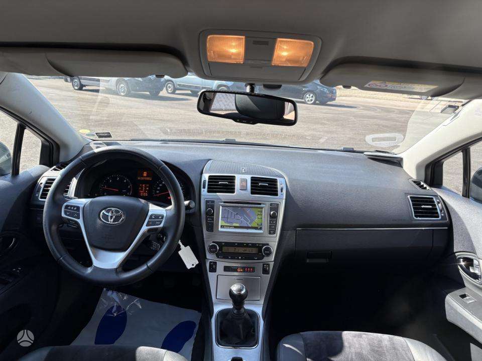 Toyota Avensis, 2.0 l., Универсал