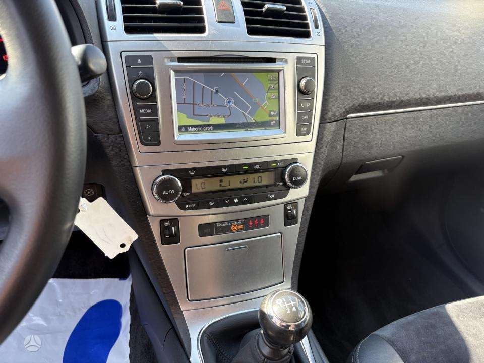 Toyota Avensis, 2.0 l., Универсал