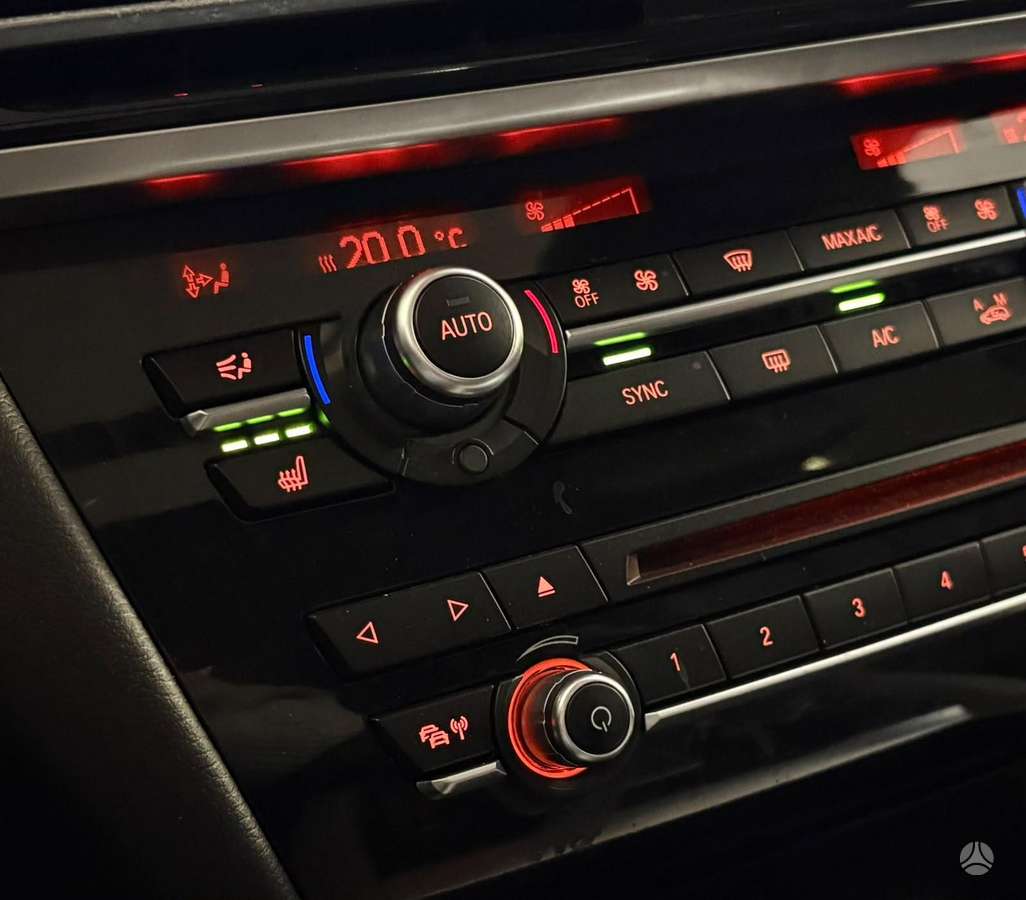 BMW X5, 3.0 l., Внедорожник / Кроссовер