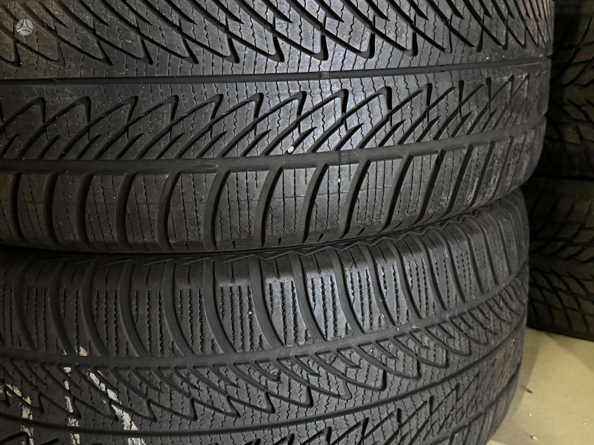 Goodyear ULTRAGRIP 8 PERFORM. | 2021, winter 285/45 R20