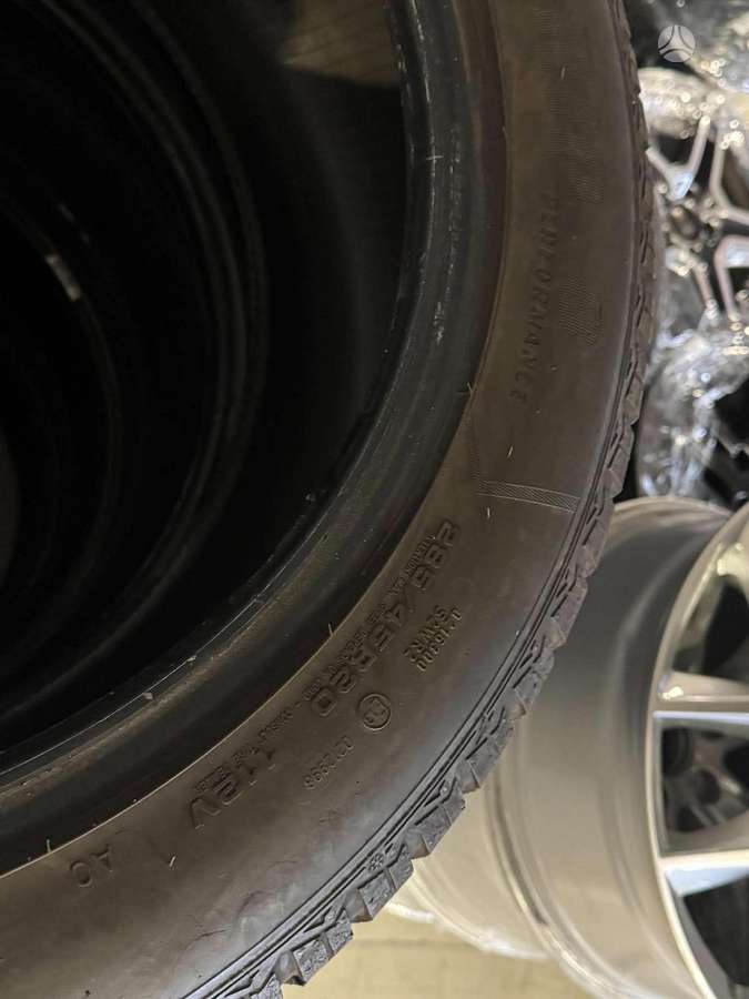 Goodyear ULTRAGRIP 8 PERFORM. | 2021, winter 285/45 R20
