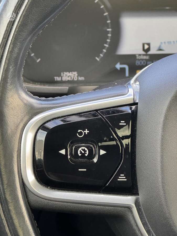 Volvo S90, 2.0 l., Седан