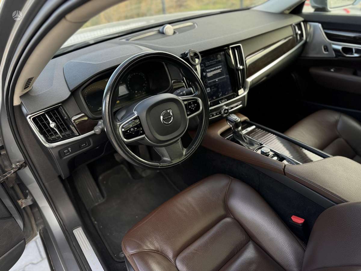 Volvo S90, 2.0 l., Седан