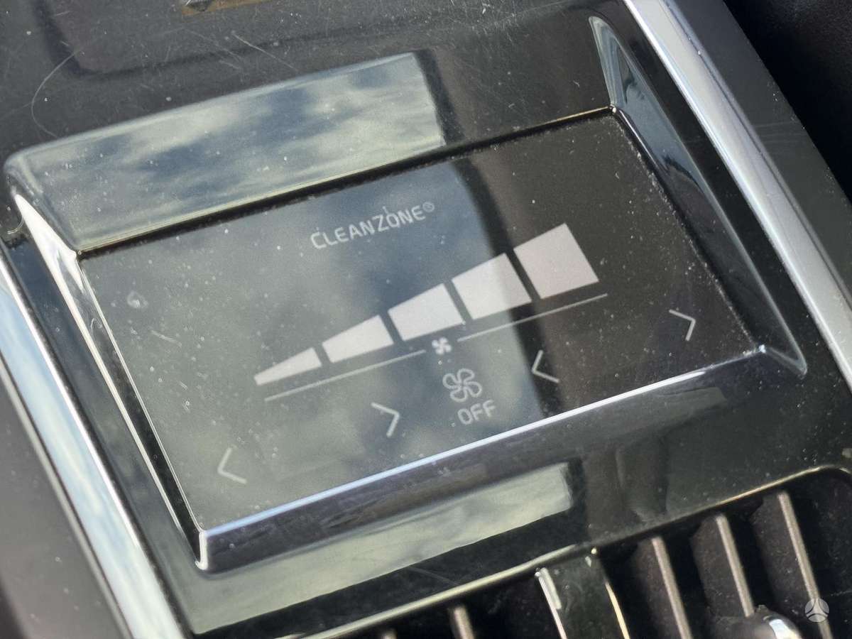 Volvo S90, 2.0 l., Седан