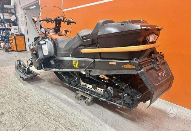 Ski Doo Lynx 900cc, snowmobiles