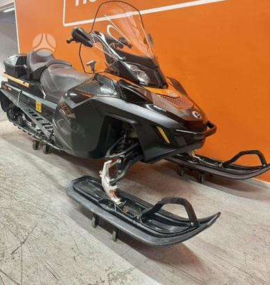 Ski Doo Lynx 900cc, snowmobiles