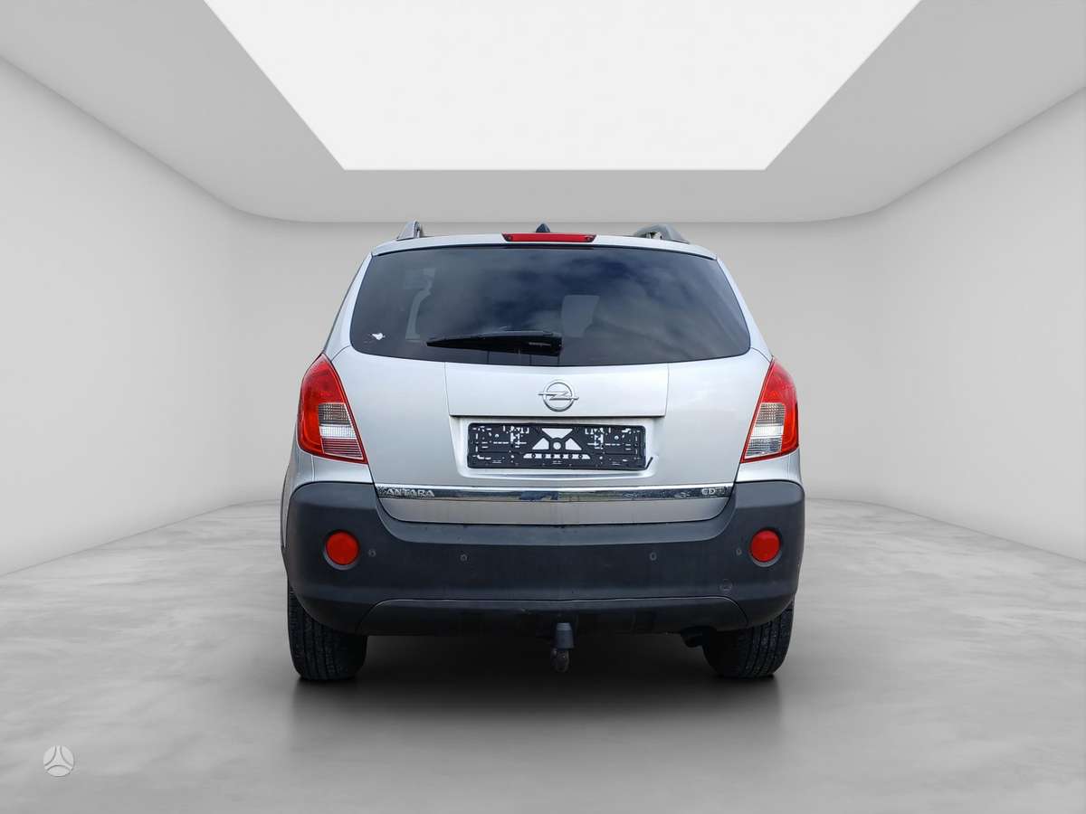 Opel Antara, 2.2 l., off-road / crossover