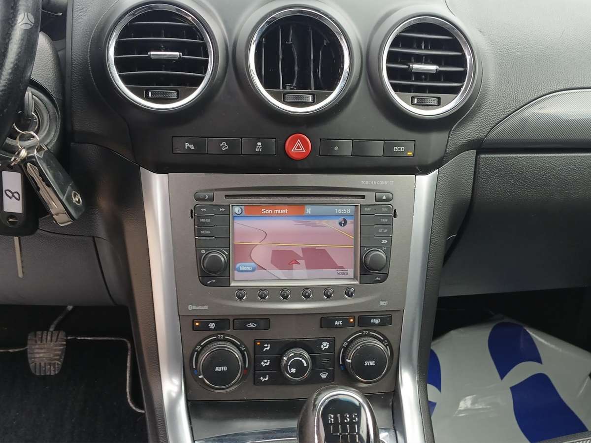 Opel Antara, 2.2 l., off-road / crossover
