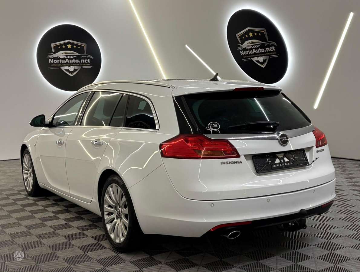 Opel Insignia, 2.0 l., wagon