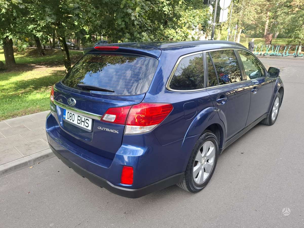 Subaru Outback, 2.5 l., universalas