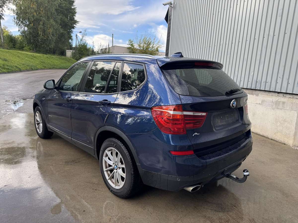 BMW X3, 2.0 l., off-road / crossover