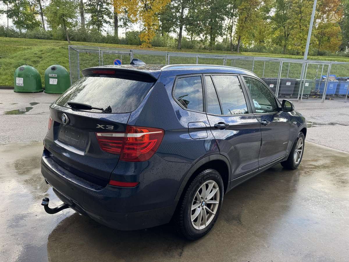 BMW X3, 2.0 l., off-road / crossover