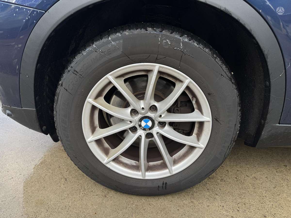 BMW X3, 2.0 l., off-road / crossover