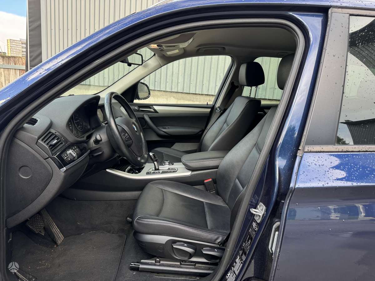 BMW X3, 2.0 l., off-road / crossover