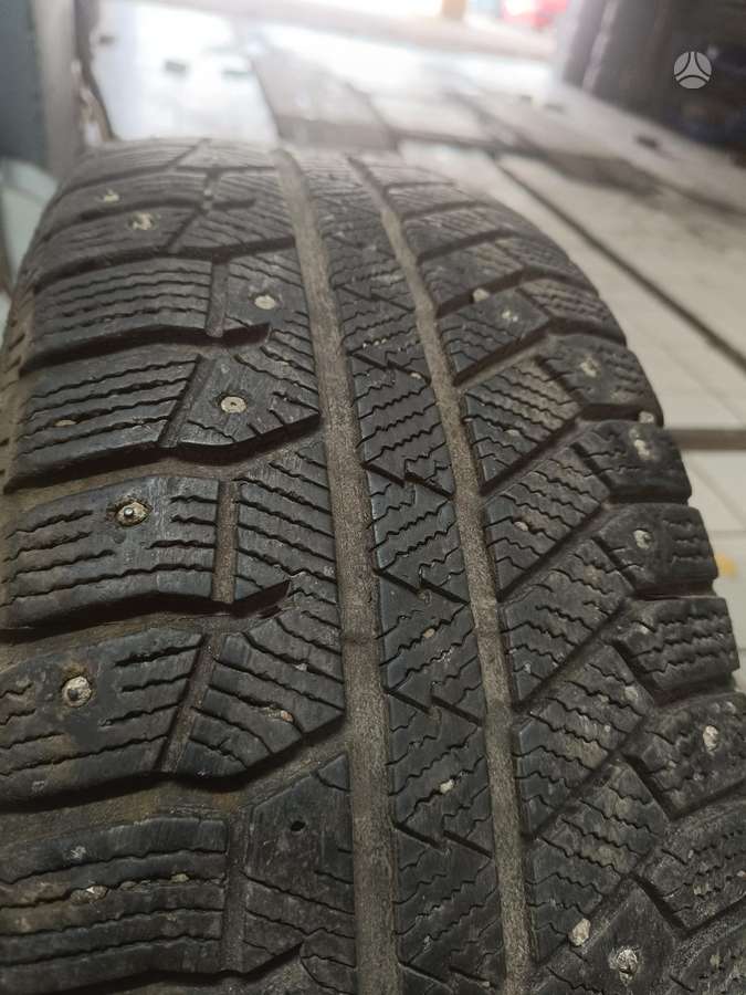 Continental Contiwinterviking 2, winter 215/60 R16