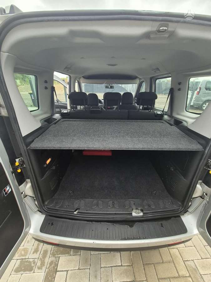 Opel Combo, 1.6 l., mpv / minivan