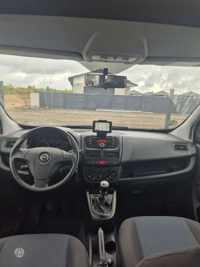 Opel Combo, 1.6 l., mpv / minivan